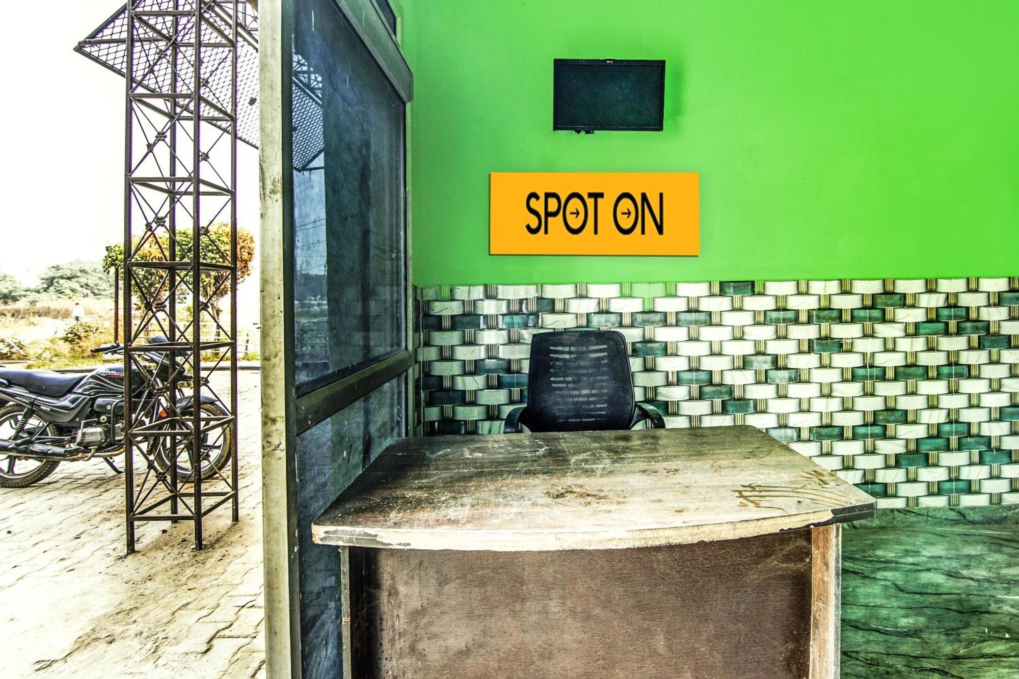 Hotel O Milan Garden Hotel And Restaurant Jhajhar Buitenkant foto